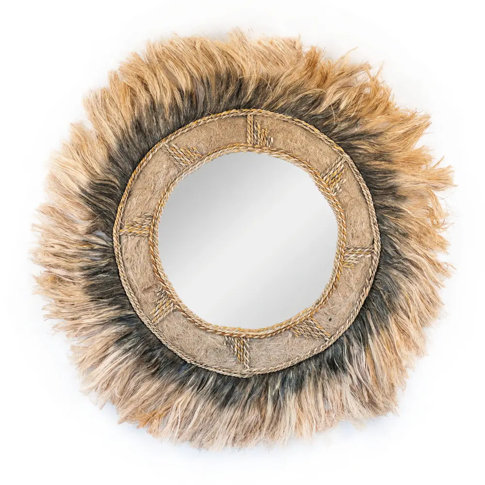 lustro boho Banawa Sulawesi.jpg